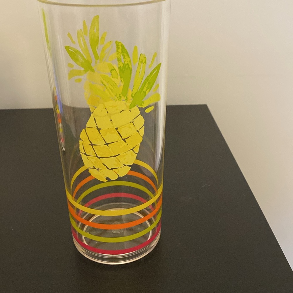Set of Four Summer Outdoor Plastic Drinking Glasses Cups Fruit and Popsicles - Picture 5 of 7